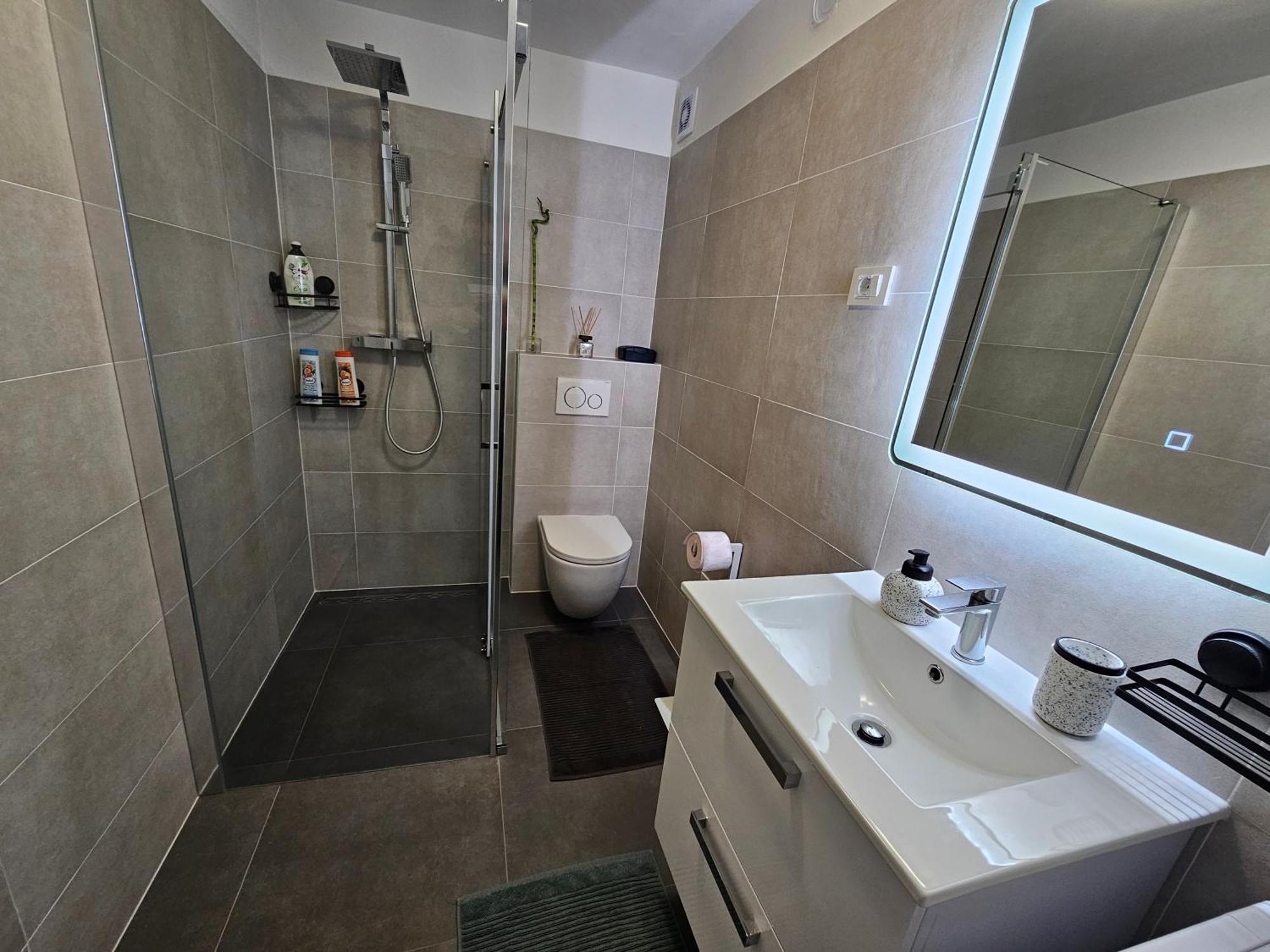 Apartment Great Flat Few Minutes From The Beach!