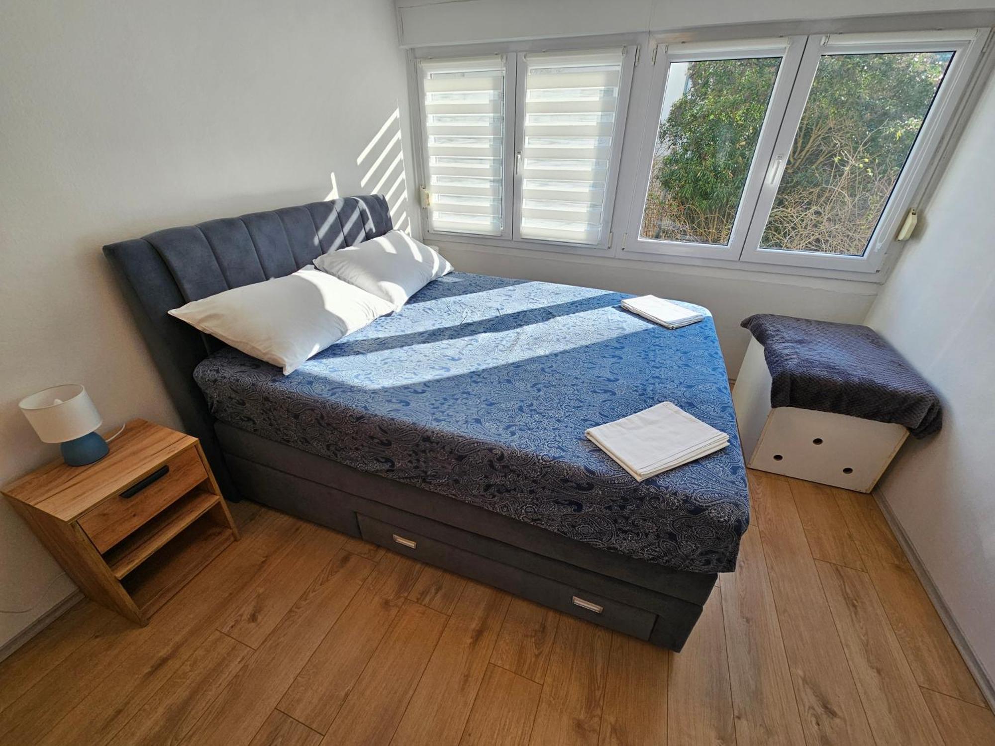 Great Flat Few Minutes From The Beach! Apartment